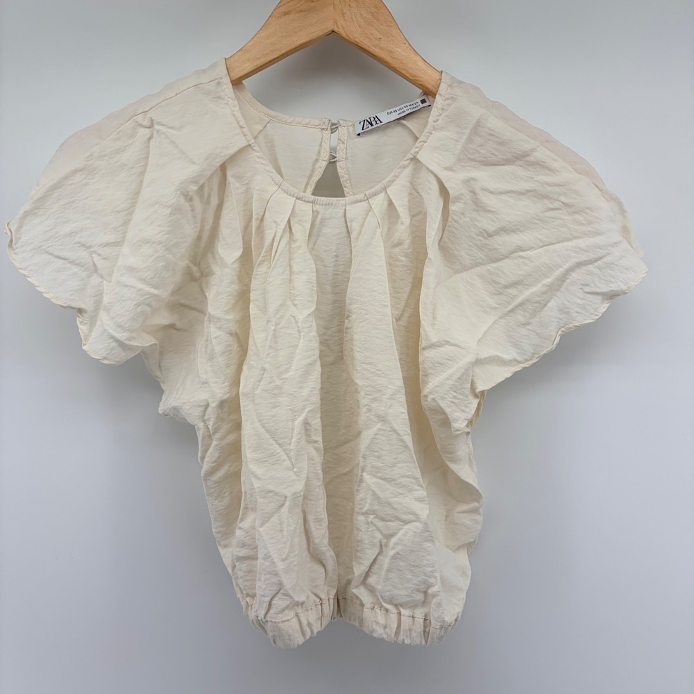 Zara Flutter Sleeve Blouse Open Back Pleated Cream Top Womens Size XS